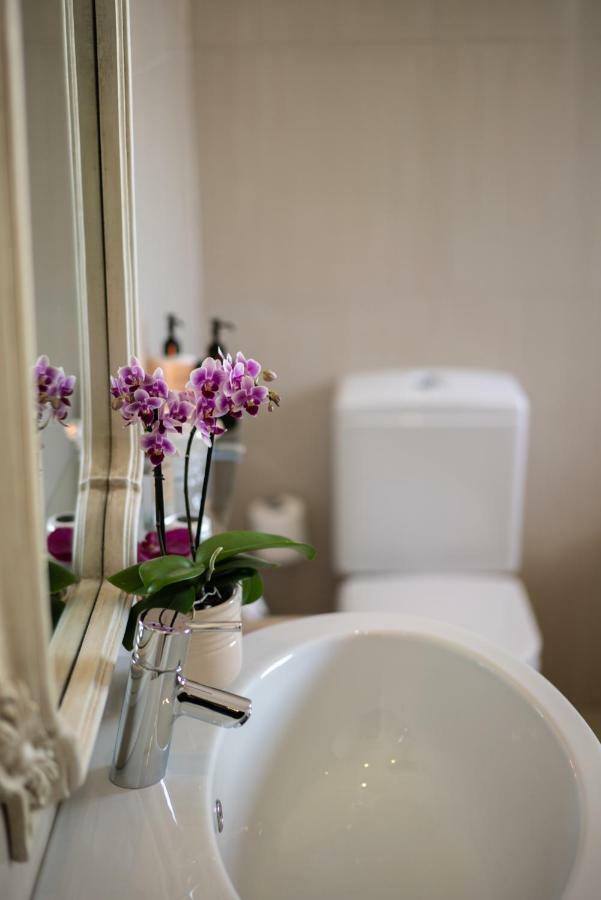 Luxury Beach Apartments Amanzimtoti Exterior photo